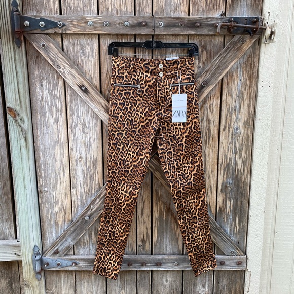 Zara Pants & Jumpsuits Zara Leopard Animal Print Pants Poshmark